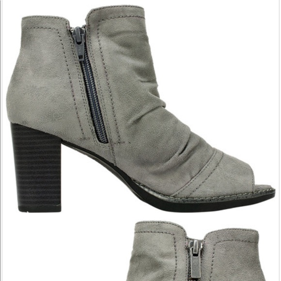 white mountain open toe booties